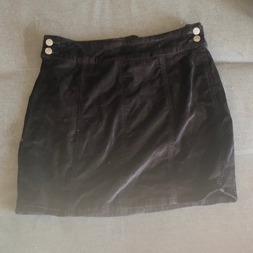 Free people black velvet mini skirt